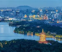 浙江队训练开放日；窗口期迎来里程碑引欢呼；荷甲在即；控场能力受关注(中超浙江队最新消息新闻)