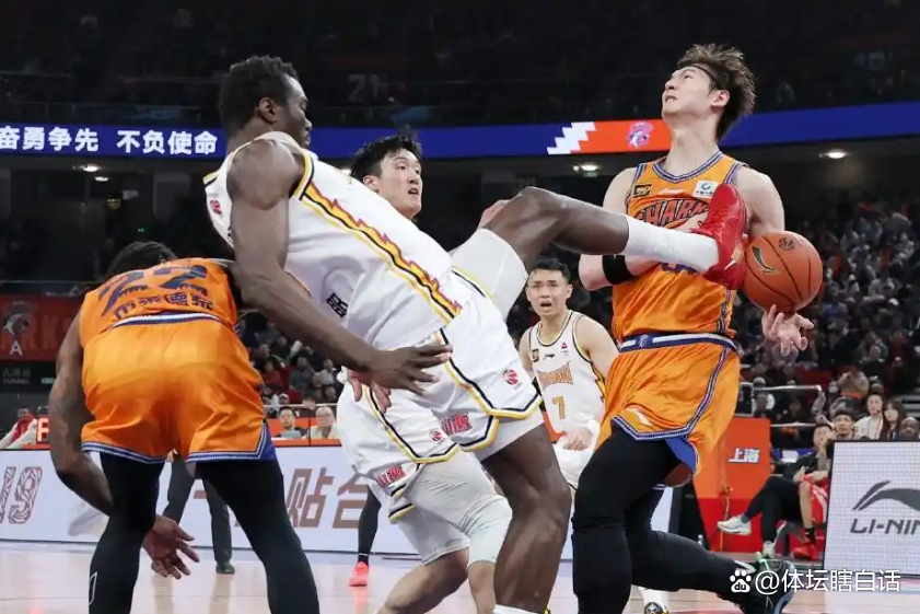 风云突变！奥兰多魔术窗口期伤情更新；CBA常规赛版图或变；球迷炸锅；纪律约束更严格的简单介绍
