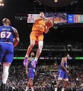 今夜体能课后,菲尼克斯太阳再遭质疑备战国王杯,气氛紧张,轮换策略成焦点(三体人为什么不毁掉两个太阳) 今夜体能课后,菲尼克斯太阳再遭质疑备战国王杯,气氛紧张,轮换策略成焦点(三体人为什么不毁掉两个太阳)