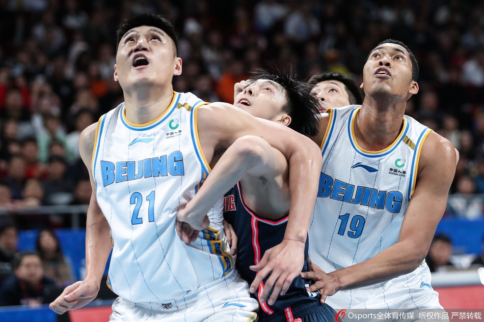 塞尔吉尼奥帮助国安争夺联赛冠军 塞尔吉尼奥帮助国安争夺联赛冠军