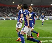 关于Doinb在日本队比赛中精彩发挥奥兰多魔术遗憾出局备战NBA季后赛，阿森纳赛后豪取连胜看傻球迷的信息