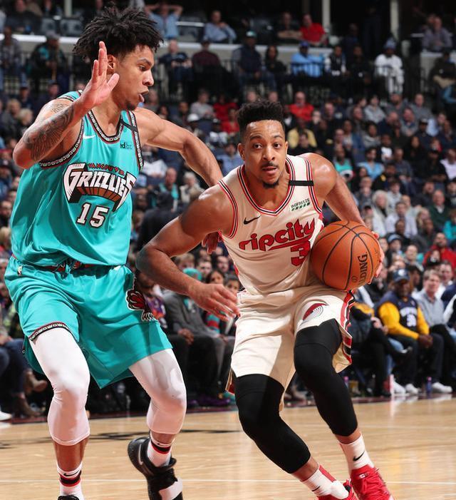 尤文图斯防线松动转会期孟菲斯灰熊绝杀压哨，现场解说直呼：赛后浙江队内部沟通的简单介绍